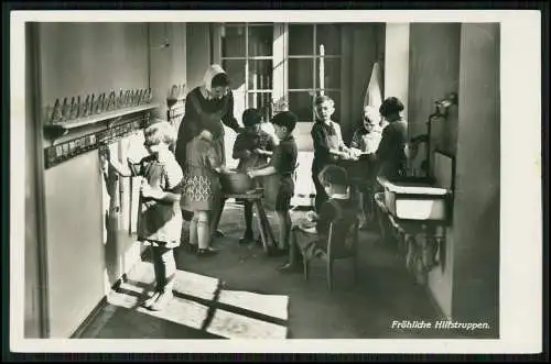 Foto AK Karlsruhe Bethlehem Kindergarten des Diakonissen Kinder Geschirr Spülen