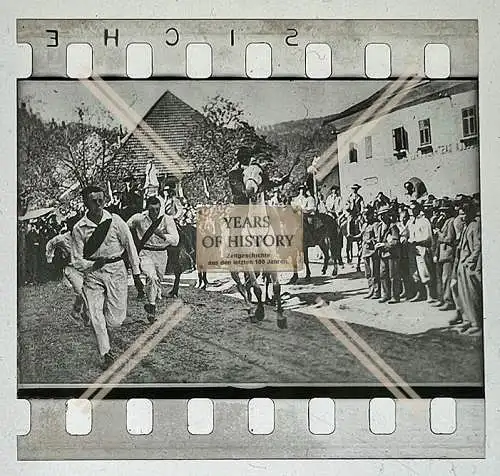 Original Dia 1922 Maienbrauchtum Maifeier Tracht Tanz Dorf in Bayern Maibaum Au