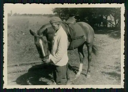 3x Foto Soldat Wehrmacht mit seinem Pferd Ukraine 1941 Info Rückseite