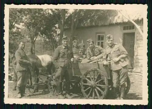 5x Foto Soldaten Wehrmacht vor bei Bauern Quartier Kyjiw Kiew Киев Ukraine 1941