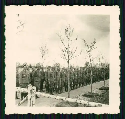 5x Foto Soldaten Begräbnis Gräber Namen Birkenholz Kreuze Russland Ukraine 1942