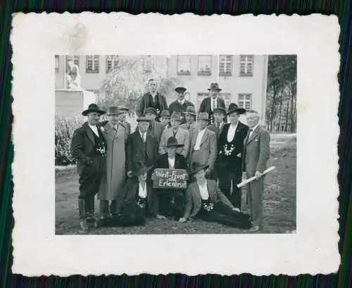 Foto Erlenbrunn Pirmasens Gruppe Männer Handwerker Erinnerung an Westfront 1938