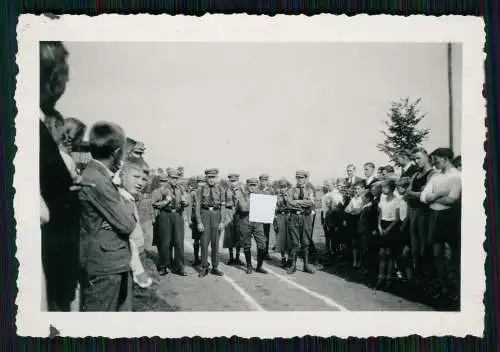 Foto Gruppe ältere junge Jungs kurze Hose in Hessen 1939