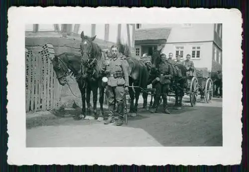 13x Foto Soldaten Wehrmacht auf Stube Kaserne im Einsatz und vieles mehr