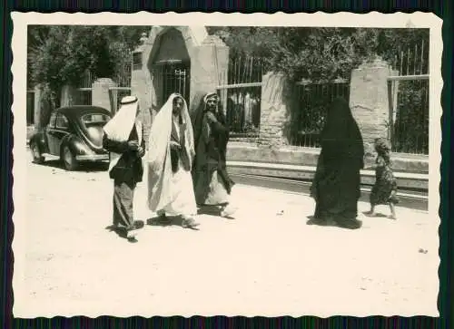 Foto VW Käfer der Firma Züblin AG Stuttgart in Tigris Irak 1953-56