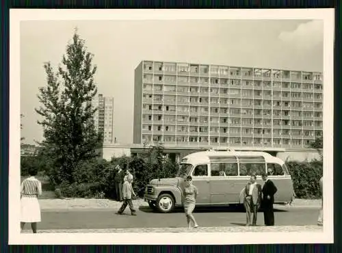 Foto Bus Omnibus Hansaviertel in Berlin-Tiergarten nach 1945