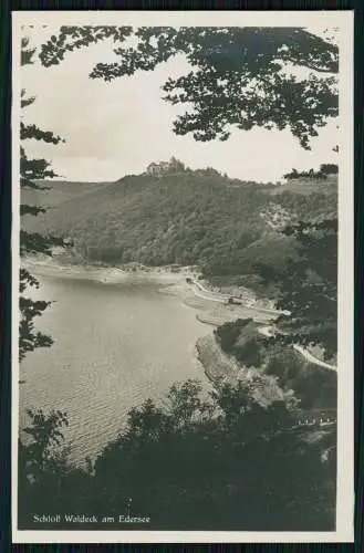 1x Foto AK 1x Foto Sperrmauer Edertal Edertalsperre Blick auf Schloss Waldeck