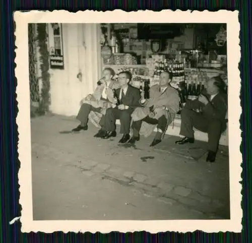 21x alte Original Nachkriegsfotos 1945-60 Familie soziales Leben Reise u.v. mehr