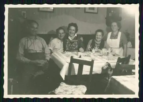 21x alte Original Nachkriegsfotos 1945-60 Familie soziales Leben Reise u.v. mehr