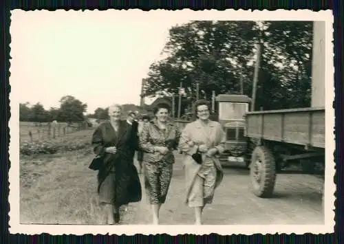 16x alte Original Nachkriegsfotos 1945-60 Familie soziales Leben Reise u.v. mehr