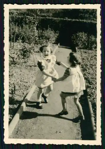 23x alte Original Nachkriegsfotos 1945-60 Familie soziales Leben Reise u.v. mehr