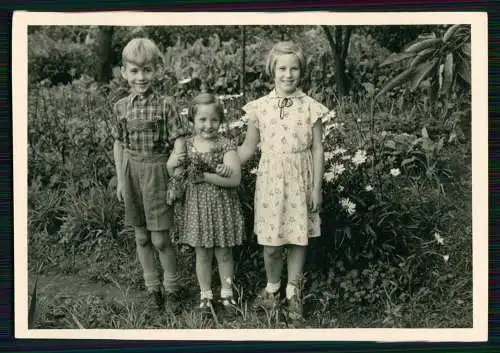 23x alte Original Nachkriegsfotos 1945-60 Familie soziales Leben Reise u.v. mehr