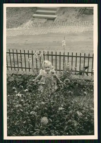 23x alte Original Nachkriegsfotos 1945-60 Familie soziales Leben Reise u.v. mehr