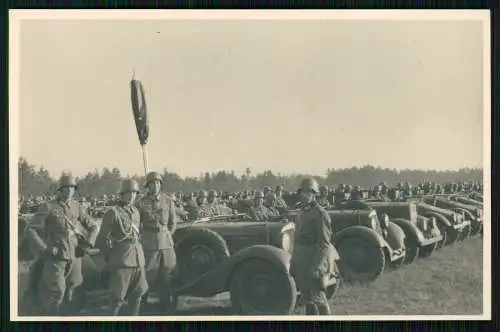 Foto AK Soldaten Wehrmacht Fahrzeug Appell Abmarsch Aufbruch oder ähnliches