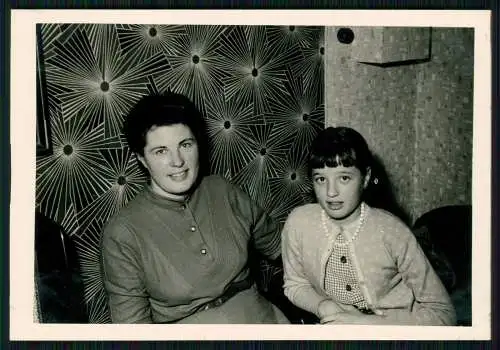 24x Foto Fröhliches Beisammensein Porträt einer Familie gemeinsames Leben Spaß..
