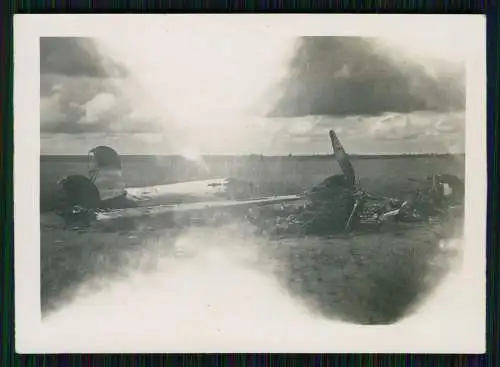 Foto Flugzeug Aircraft am Boden zerstört Bruch