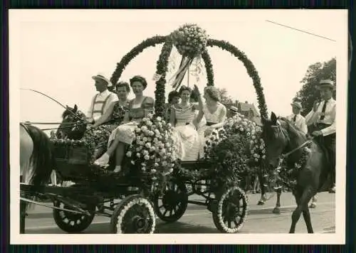6x Foto Lübeck Umzug Karpfenfest Festwagen Fanfarenzug Spielmannszug Vereine