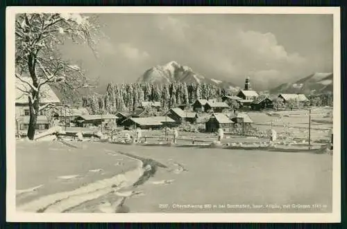 Foto AK Ofterschwang 880 m bei Sonthofen, Bayrisch Allgäu, mit Grünten 1741 m