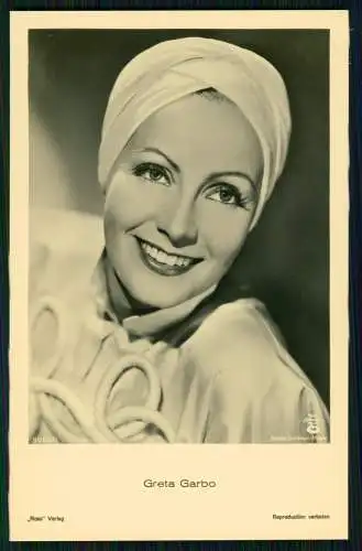 AK Schauspielerin Greta Garbo Portrait - Ross Verlag 9006/1 Metro-Goldwyn-Mayer