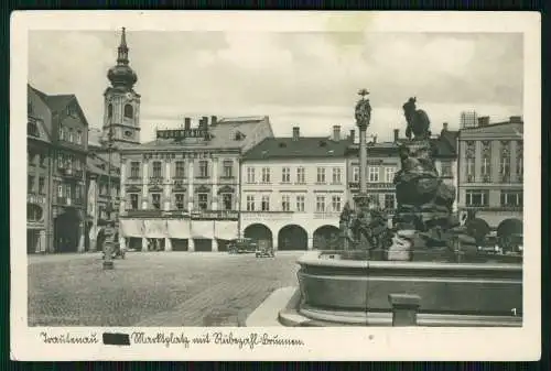 Foto AK Ansichtskarte Trautenau Marktplatz mit Rübezahl-Brunnen 1941