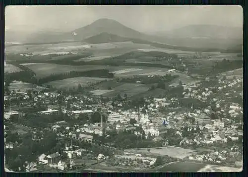 Foto AK Česká Kamenice Böhm. Kamnitz Reg. Aussig, Blick auf den Ort, Berge......