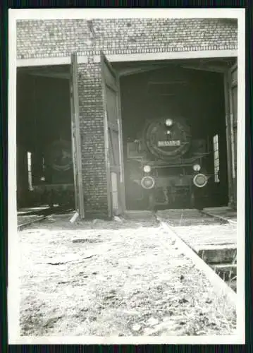 10x Foto Deutsche Eisenbahn Lokomotive Bahnhof Gleisanlagen uvm aus der DDR Zeit