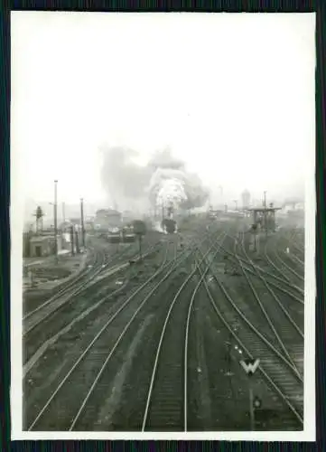 7x Foto Deutsche Eisenbahn Lokomotive Bahnhof Gleisanlagen uvm. aus der DDR Zeit