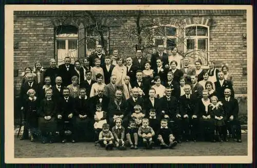 7x Foto AK Personen Gruppe junge und ältere Mädchen Zöpfe feine Herren uvm. 1935