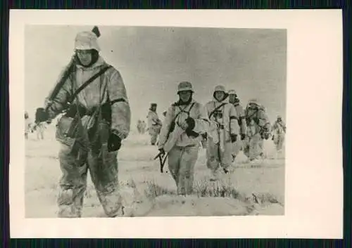 7x Foto 9 x 6 cm altes Papier nach 1945 Sdkfz Strolch Vormarsch Kriegszerstörung