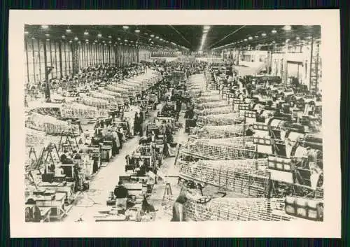 7x Foto 9 x 6 cm altes Papier nach 1945 Sdkfz Strolch Vormarsch Kriegszerstörung