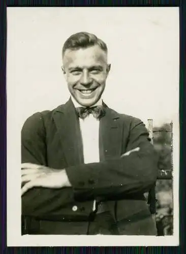 13x Foto feiner Herr lächelnd gut aussehend Portrait 1925-30