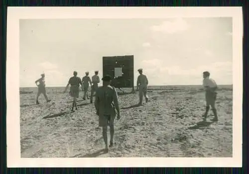 4x Foto 10,5 x 6,5cm - altes Papier nach 1945 - Panzer Tank