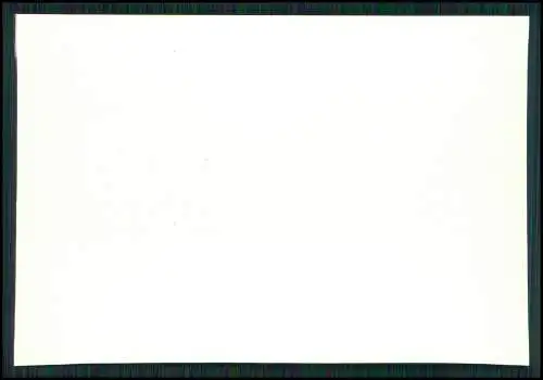 4x Foto 10,5 x 6,5cm - altes Papier nach 1945 - englische Soldaten Flak Geschütz