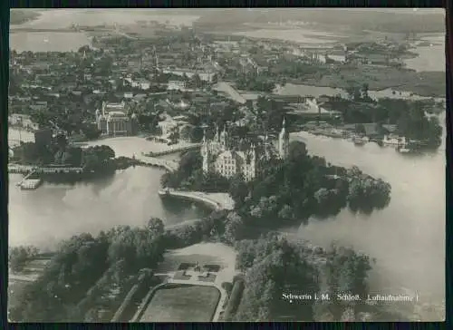 Foto AK Schwerin in Mecklenburg - Schloss Luftbild Uneingeschränktes Reprorecht