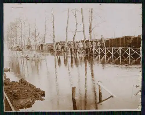 7x Foto AK 1. WK Kriegseinatz Westfront Belgien Flandern Überschwemmung Kanal ..