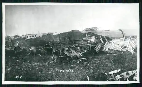 5x Repro Foto Flugzeug Aircraft zerstört Bruch am Boden