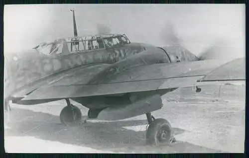 4x Foto 17x10cm - nach 1945 Wehrmacht Flugzeug Messerschmitt Me 410 ? und andere