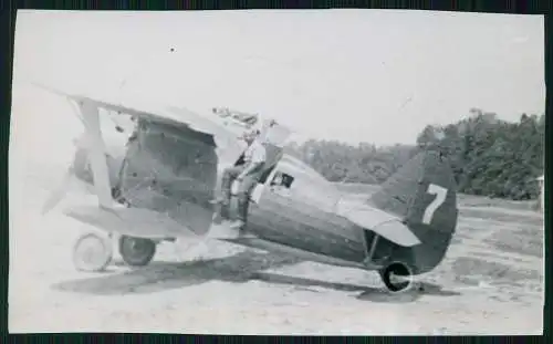 4x Foto 17x10cm - nach 1945 Wehrmacht Flugzeug Messerschmitt Me 410 ? und andere