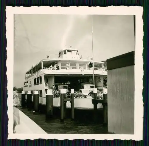 3x Foto - Fähre mit viele Autos auf und unter Deck - Bremen im Hafen Weser