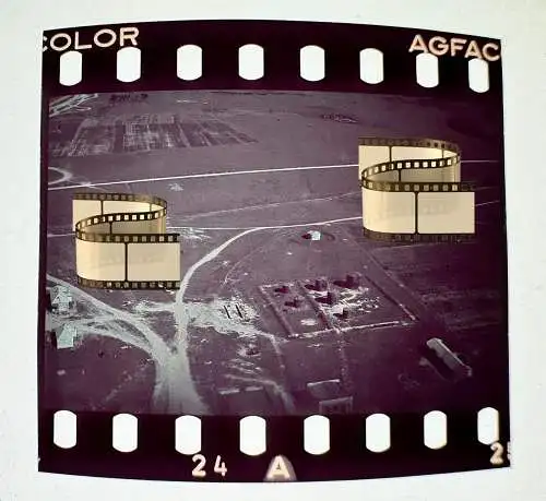 Orig. Farbdia Agfacolor - Luftbild Fliegeraufnahme Bunker Shelter uvm.