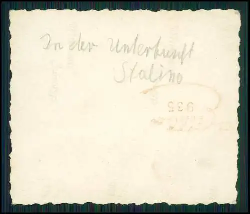 11x Foto - Soldaten Wehrmacht 1942 - in Stalino Donetsk Ukraine USSR CCCP 08