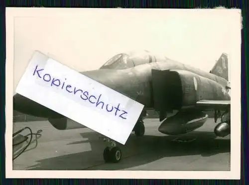 Foto - Flugzeug Aircraft McDonnell F-4 Phantom II auch Douglas F-4 Phantom II