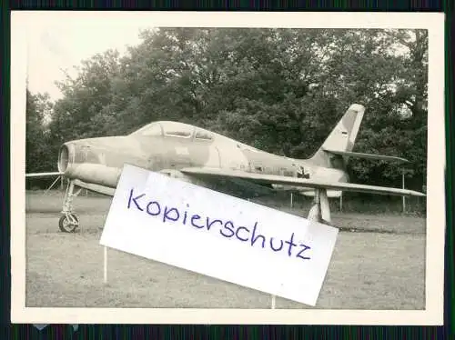 Foto - Deutsche Bundeswehr Flugzeug - Standard-Jagdbomber F 84 F - Thunderstreak
