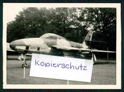 Foto -North American F-86 K Sabre - Allwetterabfangjagdflugzeug der Luftwaffe