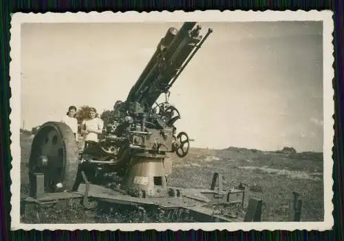 12xFoto Wehrmacht Soldaten Ostfront Geschütz Flak mit Schlachter Fleischer Abtl.