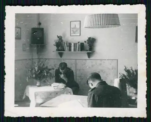 9x Foto Wehrmacht Soldaten - feiern Weihnachten Fröhliche Stimmung .....