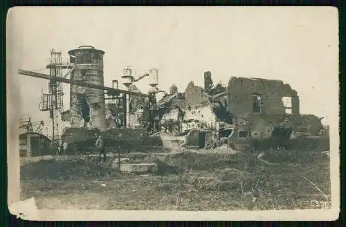 Foto AK 1. WK - Kriegszerstörung - zerstörte Fabrik Westfront