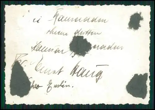 13x Foto Soldaten Wehrmacht - kleines Wachhäuschen und andere