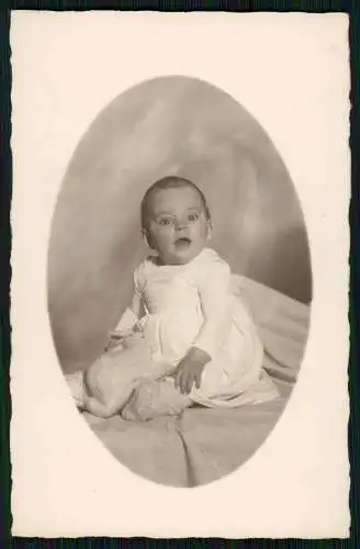 12x Echt Foto u. AK - Portrait Mädchen Kinder junge Damen - 1930-50