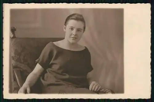 12x Echt Foto u. AK - Mädchen Jungs Mutter mit Kinder .... - 1920-50